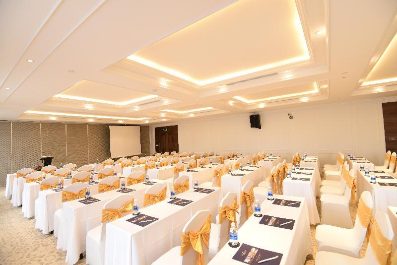 Phu Cuong Hotel Cà Mau المظهر الخارجي الصورة